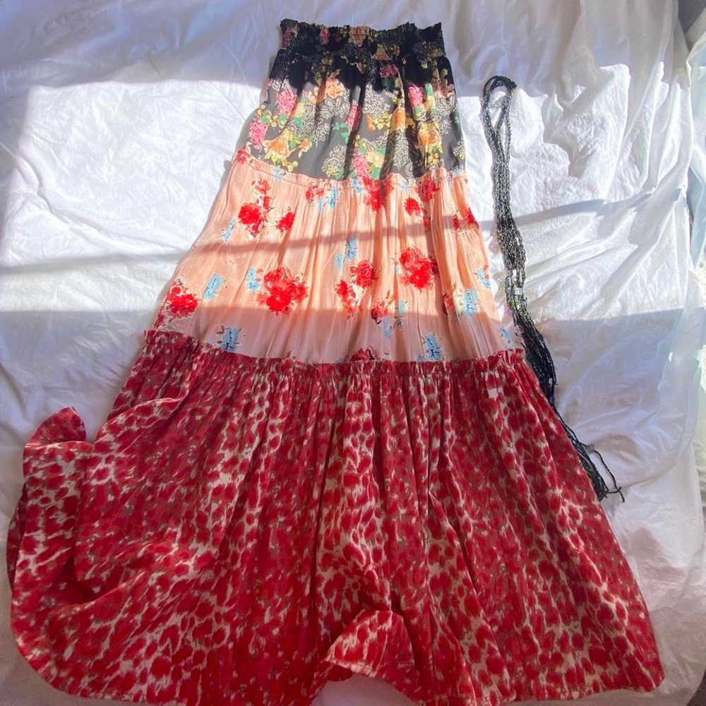 Floral tiered maxi skirt